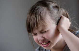 Bolesť ucha u detí - najčastejšie príčiny a tipy, ako jej predchádzať