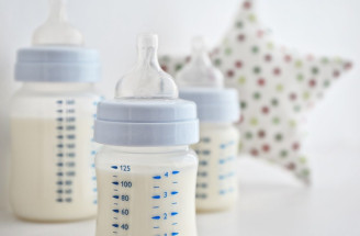 Ako často kojenecké fľaše sterilizovať? 4 tipy, ako by sa mali čistiť