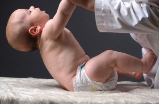 Trakčný test bábätka: Ako súvisí s jeho psychomotorickým vývinom?